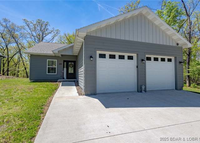 Property at 284 Bloomington Dr, Lake Ozark, MO 65049, 3 beds, 2 baths