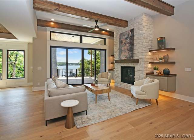 Property at 578 Via Del Lago Dr, Sunrise Beach, MO 65079, 5 beds, 4 baths