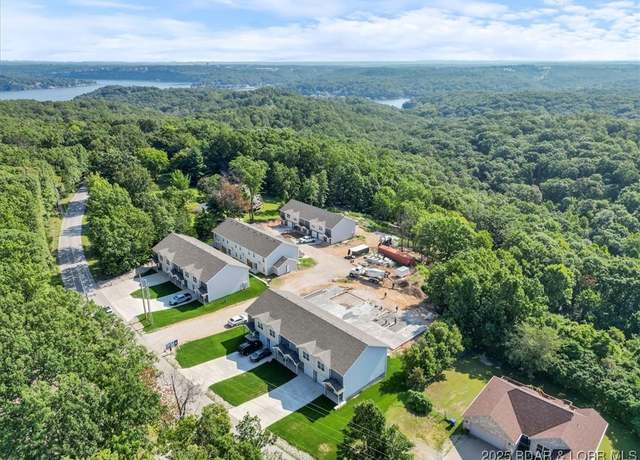 Property at 32 Crystal Springs Rd, Linn Creek, MO 65052, 3 beds, 2.5 baths