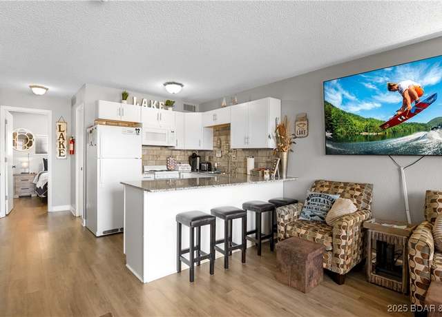 Property at 6620 Weston Point Dr Unit G-11, Osage Beach, MO 65065, 1 bed, 1 bath