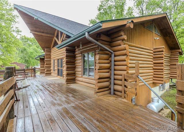 Property at 54 Scenic Shores Ln, Climax Springs, MO 65324, 3 beds, 2 baths