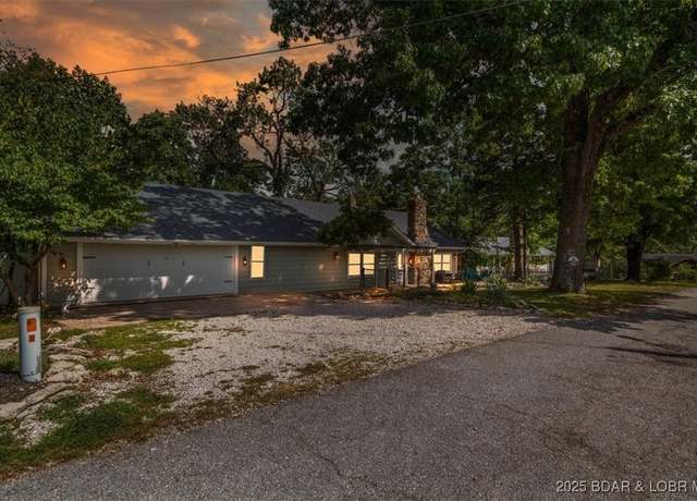 Property at 84 Arrowhead Beach Rd, Lake Ozark, MO 65049, 7 beds, 5 baths