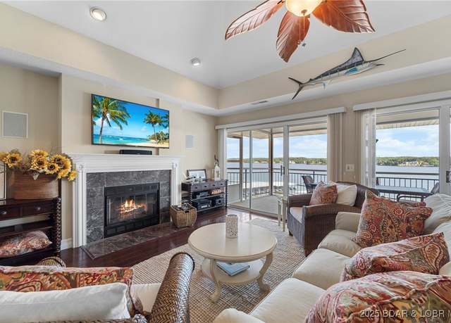 Property at 310W Palisades Condo Dr Unit 4A, Lake Ozark, MO 65049, 3 beds, 3 baths