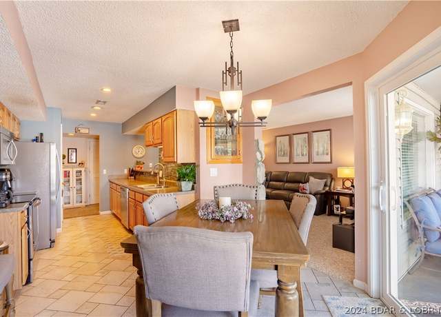 Property at 33 Crow Ct Unit 1D, Lake Ozark, MO 65049, 3 beds, 2.5 baths