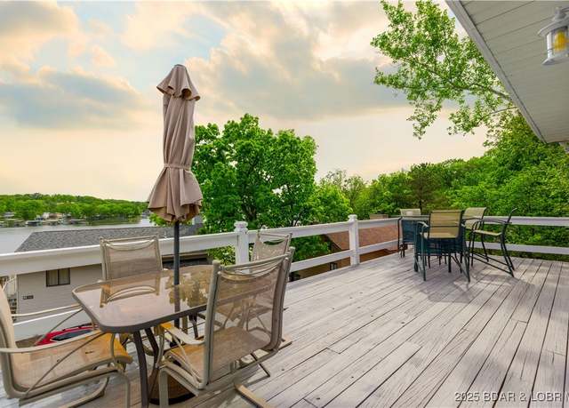 Property at 35 Teak Village Dr, Lake Ozark, MO 65049, 3 beds, 1.5 baths
