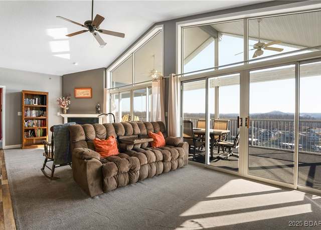 Property at 712 Summer Place Dr Unit 3B, Camdenton, MO 65020, 3 beds, 3 baths