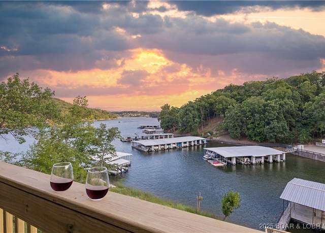 Property at 68 Sac Rd, Lake Ozark, MO 65049, 6 beds, 4 baths