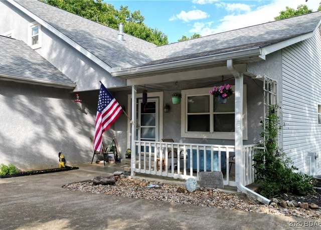 Property at 24 Brookshire Ln, Camdenton, MO 65020, 6 beds, 3 baths
