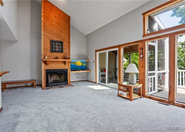 Property at 56 Copper Ridge Dr Unit 1F, Lake Ozark, MO 65049, 3 beds, 2.5 baths