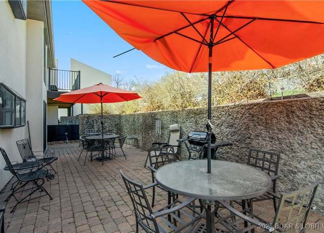 Property at 148 Laguna Dr Unit 1A, Lake Ozark, MO 65049, 2 beds, 2 baths