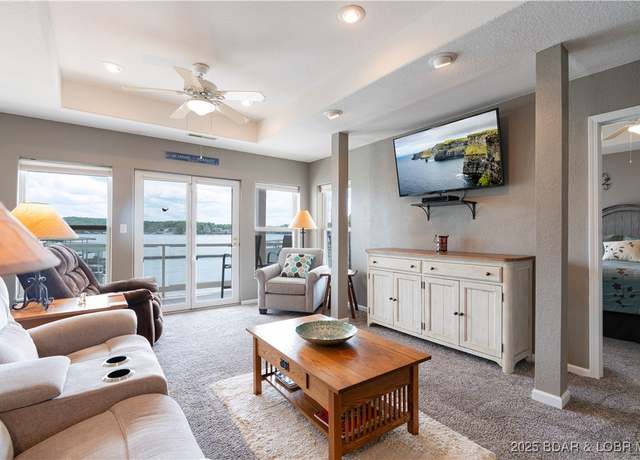 Property at 214 Emerald Bay Dr Unit 1D, Lake Ozark, MO 65049, 3 beds, 2 baths