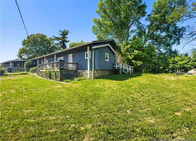 Property at 77-81-83 Hickory St, Camdenton, MO 65020, 4 beds, 3 baths
