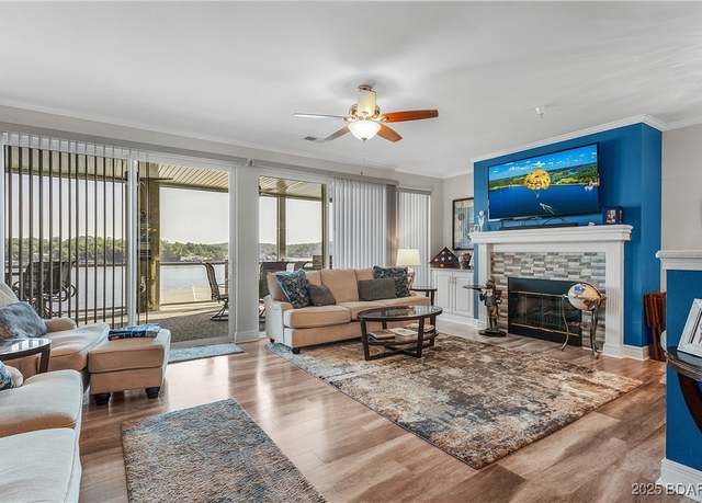 Property at 230 Plaza Gardens Ct Unit 4B, Camdenton, MO 65020, 3 beds, 3.5 baths