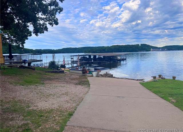 Property at 35 Knotty Pine Ln, Camdenton, MO 65020, 2 beds, 1 bath