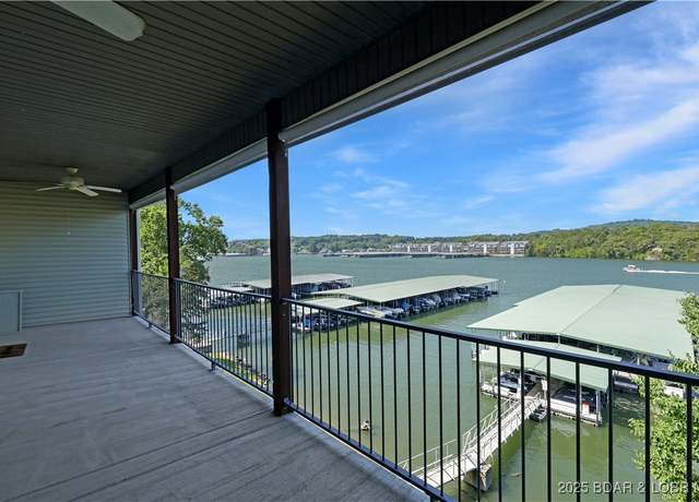 Property at 55 Cedar Green H-4 Unit H-4, Camdenton, MO 65020, 3 beds, 2 baths