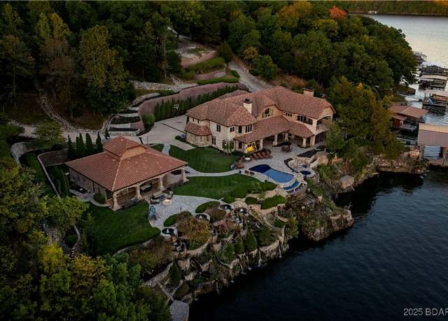 Property at 120 Carson Dr, Sunrise Beach, MO 65079, 18 beds, 17.5 baths