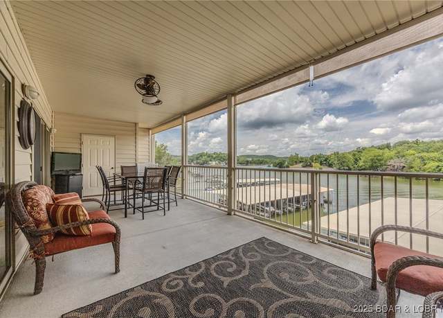 Property at 562 Hyd-a-way Rd Unit 4-F, Camdenton, MO 65020, 3 beds, 2 baths