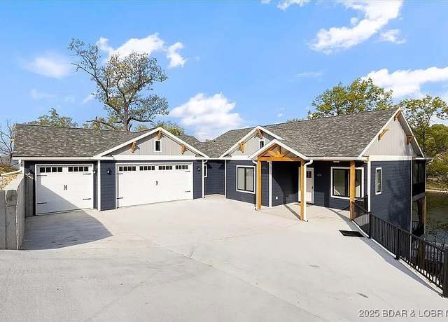 Property at 31274 Los Breezes Cir, Rocky Mount, MO 65072, 5 beds, 3.5 baths