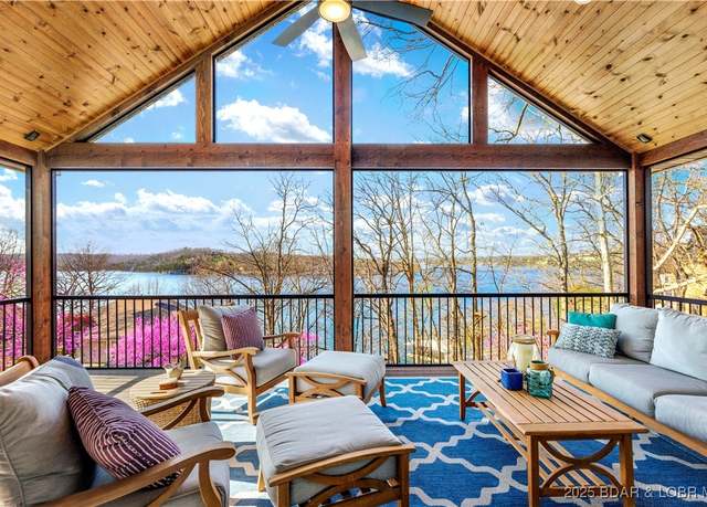 Property at 1392 Robyn Ct, Osage Beach, MO 65065, 5 beds, 3 baths