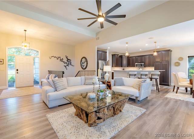 Property at 768 Resplander Way, Sunrise Beach, MO 65079, 5 beds, 3.5 baths