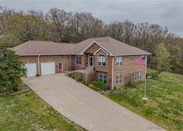 Property at 46 Deer Ridge Dr, Linn Creek, MO 65052, 6 beds, 3.5 baths