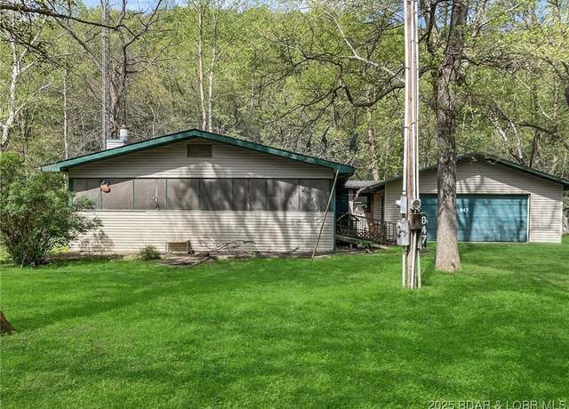 Property at 847 Wolf Pen Holw, Camdenton, MO 65020, 3 beds, 2 baths