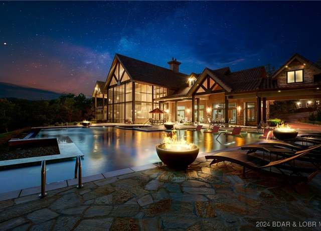 Property at 25 Springridge Ln, Villages, MO 65079, 11 beds, 10 baths