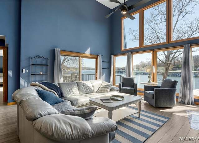 Property at 493 Highline Rd, Lake Ozark, MO 65049, 3 beds, 2.5 baths