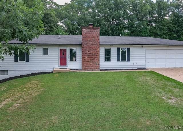 Property at 278 Panoramic Dr, Camdenton, MO 65020, 4 beds, 3 baths