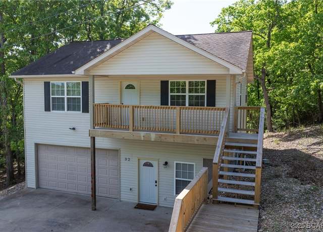 Property at 92 Camelot Dr, Camdenton, MO 65020, 3 beds, 3 baths