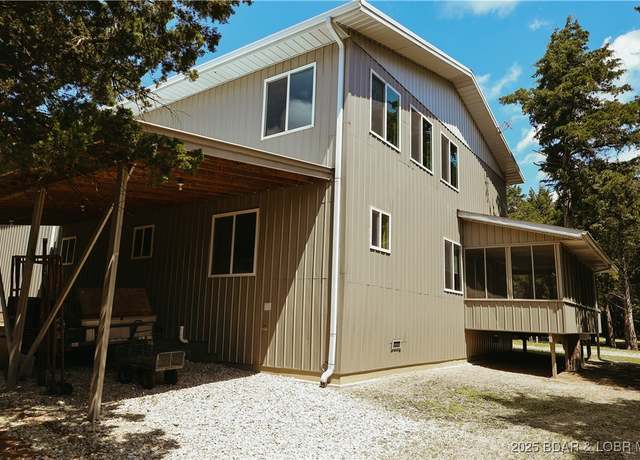 Property at 170 Beacon Rd, Eldon, MO 65026, 4 beds, 2.5 baths