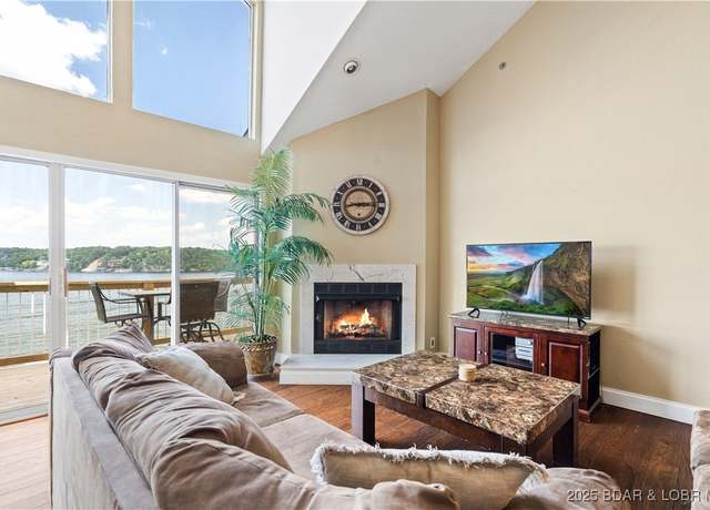 Property at 1481 Ledges Dr #948, Osage Beach, MO 65065, 3 beds, 2 baths