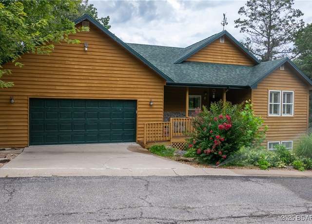 Property at 602 Fox Ridge Way, Camdenton, MO 65020, 4 beds, 4 baths