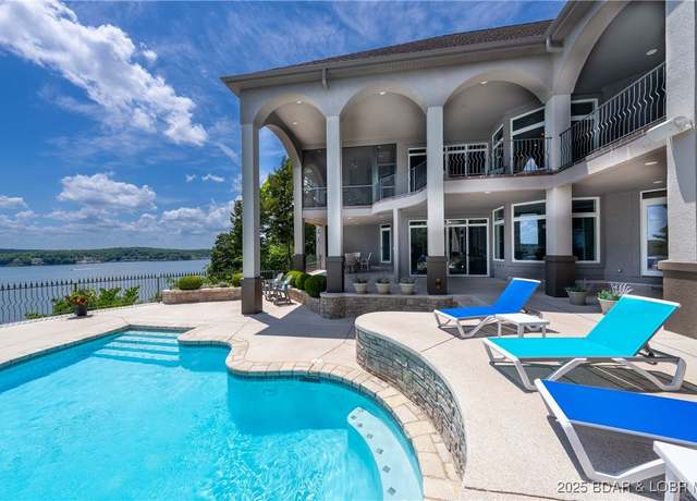 Property at 348 Cedar Crest Dr, Lake Ozark, MO 65049, 7 beds, 9.5 baths