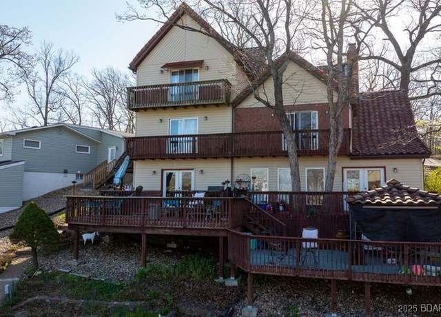 Property at 366 Flamingo Dr, Sunrise Beach, MO 65079, 4 beds, 3.5 baths
