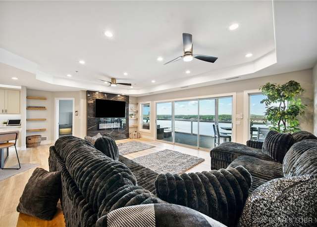 Property at 116 Emerald Bay Dr Unit 3C, Lake Ozark, MO 65049, 4 beds, 4 baths