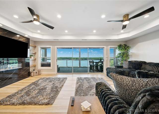Property at 116 Emerald Bay Dr Unit 3C, Lake Ozark, MO 65049, 4 beds, 4 baths
