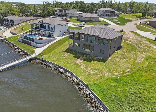 Property at 1536 Shootout Dr, Osage Beach, MO 65065, 4 beds, 4.5 baths