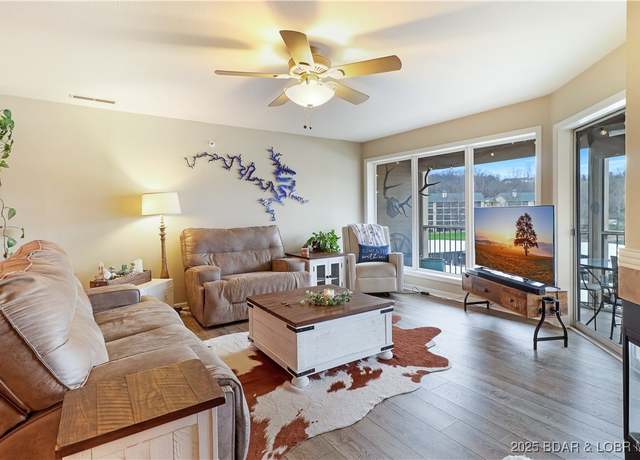 Property at 277 Bristol Bay Dr Unit 2B, Lake Ozark, MO 65049, 3 beds, 2 baths