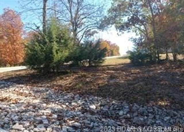 Property at 632 Evergreen Dr, Four Seasons, MO 65049