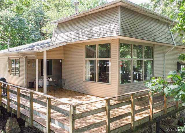 Property at 182 Black Hawk Ter, Lake Ozark, MO 65049, 3 beds, 2.5 baths