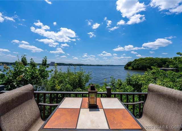 Property at 403 Treetop Dr #31, Lake Ozark, MO 65049, 3 beds, 2 baths