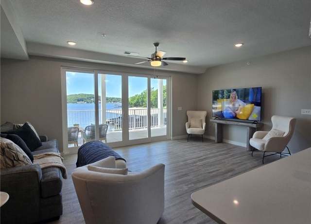 Property at 104 Sierra Bay Dr Unit 2A, Camdenton, MO 65020, 3 beds, 2 baths