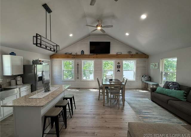 Property at 23848 Bill Bryant Dr, Warsaw, MO 65355, 3 beds, 2 baths