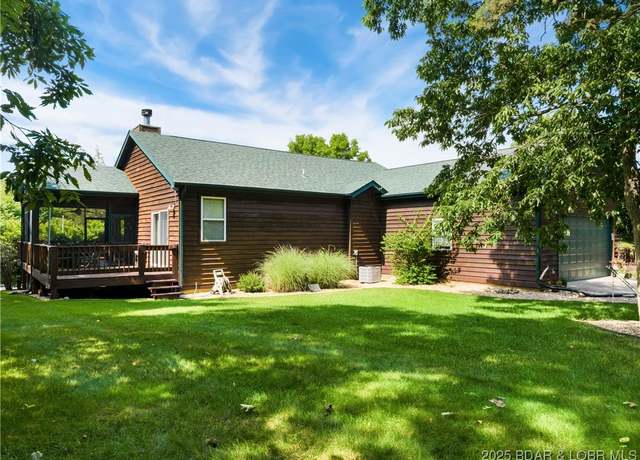 Property at 502 Fox Ridge Ln, Camdenton, MO 65020, 2 beds, 2 baths