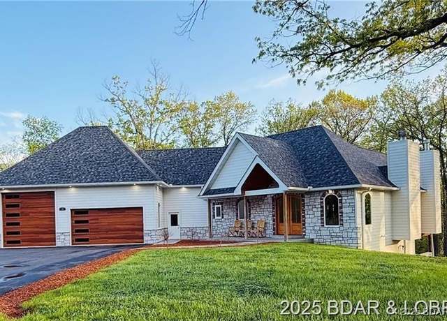 Property at 10 Strawberry Fld, Camdenton, MO 65020, 5 beds, 3 baths