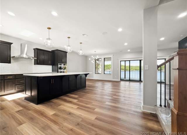 Property at 59 Lakeway Ln, Climax Springs, MO 65324, 5 beds, 4.5 baths