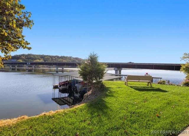 Property at 67 Cedar Heights Ln Unit 3A, Camdenton, MO 65020, 3 beds, 2 baths