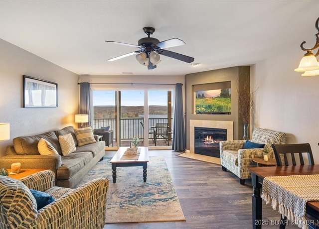 Property at 67 Cedar Heights Ln Unit 3A, Camdenton, MO 65020, 3 beds, 2 baths