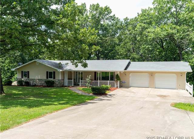 Property at 329 Hidden Acres Rd, Camdenton, MO 65020, 4 beds, 3 baths